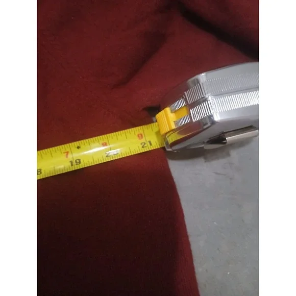 Saks Fifth Avenue Men's Red Wine 100% Scottish Cashmere V-Neck Sweater XL - Picture 3 of 4